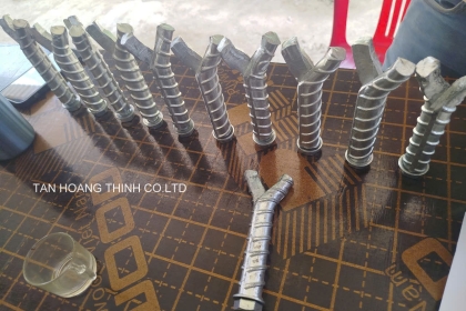 Gia công cung cấp bu lông đuôi cá