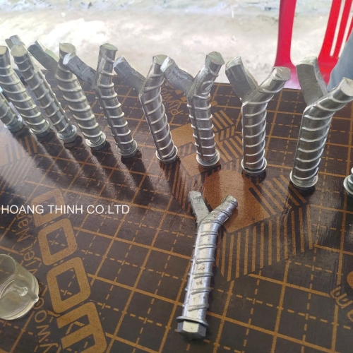 Gia công cung cấp bu lông đuôi cá