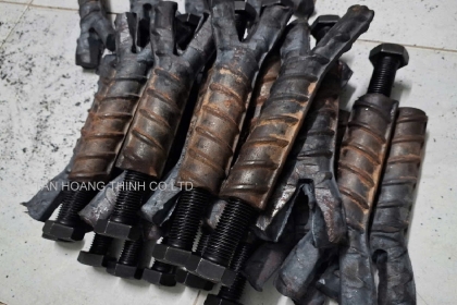 Giàn giáo miền Trung: Tân Hoàng Thịnh
