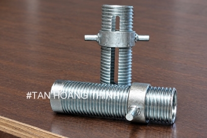 Phụ Kiện Giàn Giáo Và Tấm Cốp Pha Thép